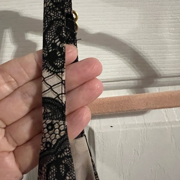 CAbi Style #3278 Monaco Cami Tunic Medium Black Beige Lace Print NWOT Size Small - Picture 4 of 8